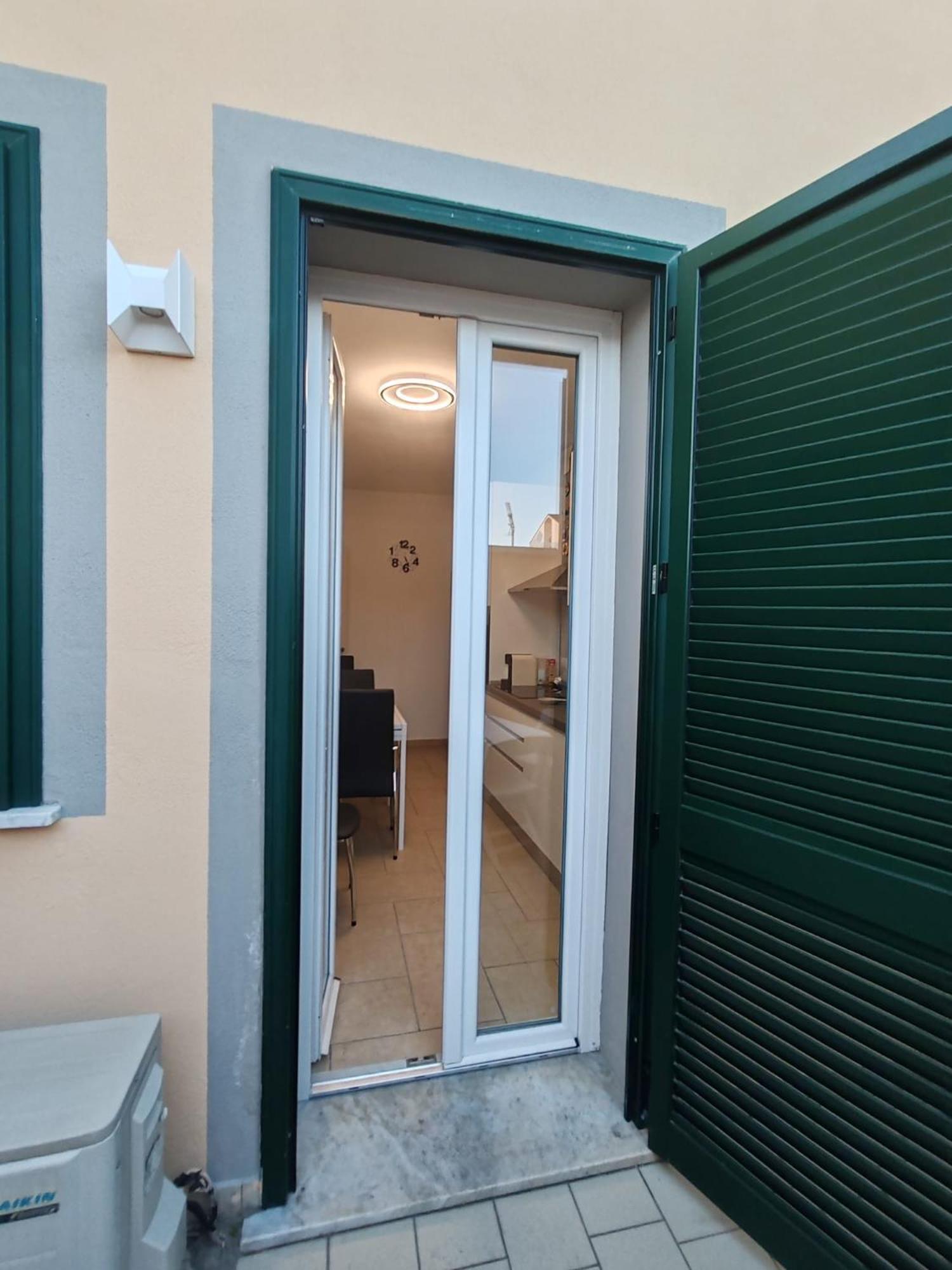 Ondina Apartment In Versilia Viareggio Eksteriør billede