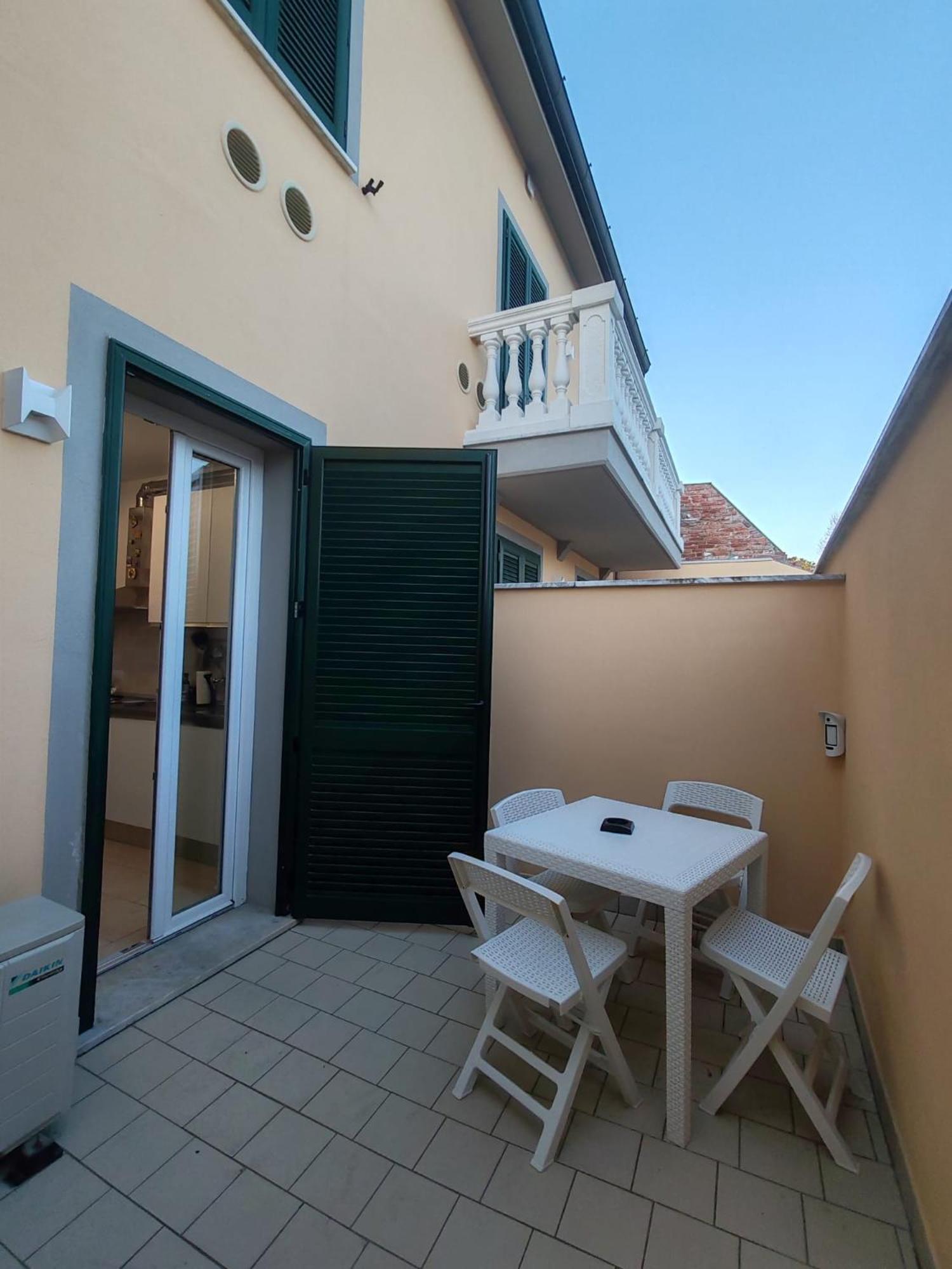 Ondina Apartment In Versilia Viareggio Eksteriør billede
